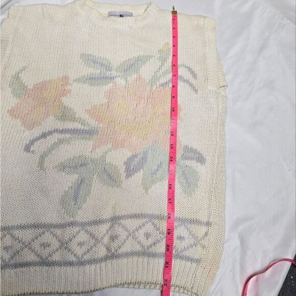 VINTAGE‎ 80s floral intarsia pastel cottagecore soft girl sweater vest M - Picture 10 of 10